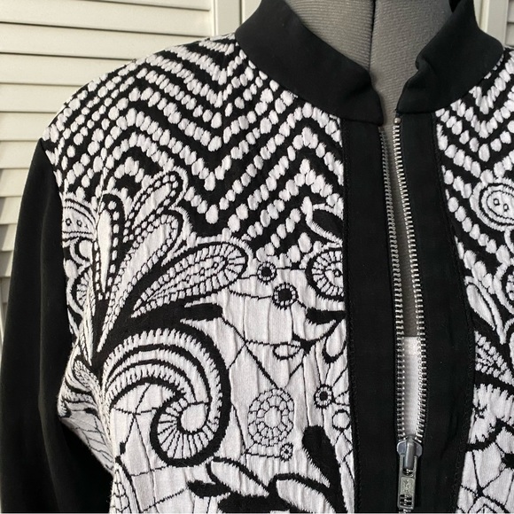 Zip front tapestry knit jacket XL - Picture 4 of 9